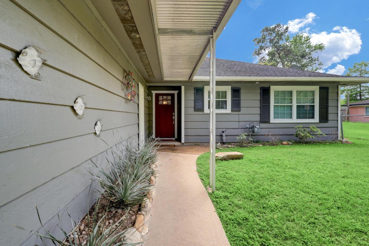 Kingwood Cottage - 10 Mins From Iah - Lake Front 亨博尔 外观 照片