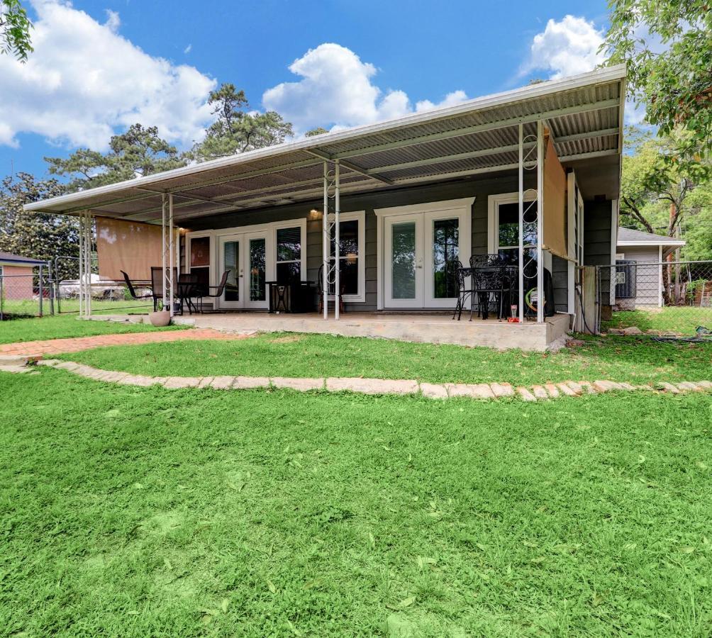 Kingwood Cottage - 10 Mins From Iah - Lake Front 亨博尔 外观 照片