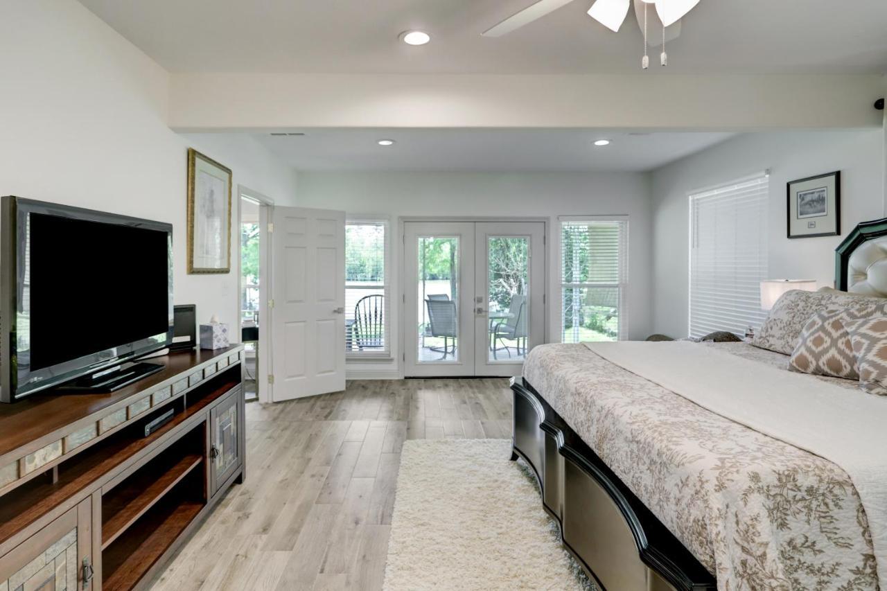 Kingwood Cottage - 10 Mins From Iah - Lake Front 亨博尔 外观 照片