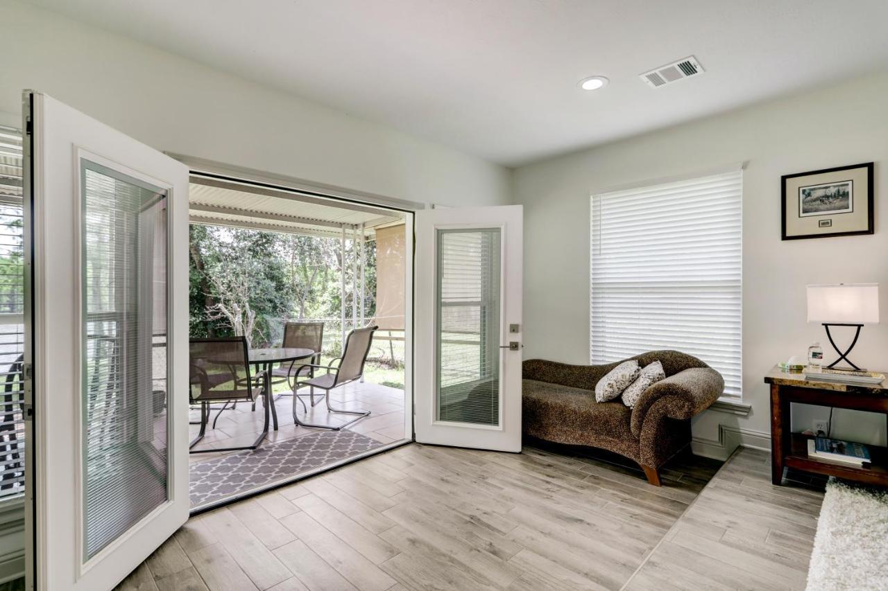 Kingwood Cottage - 10 Mins From Iah - Lake Front 亨博尔 外观 照片
